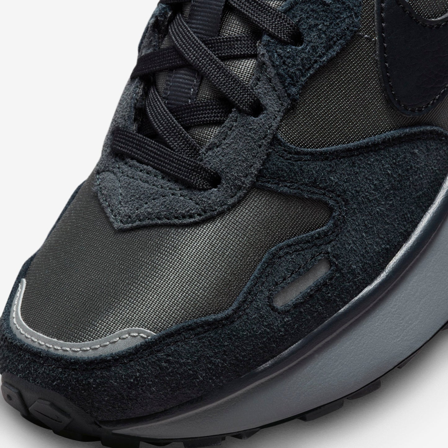 Nike Phoenix Waffle